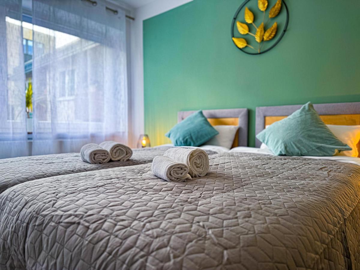 Immostay #6 - Ferienhaus 4 Zimmer Fuer 8 Personen, Wifi & Zentrum BRE Exteriér fotografie